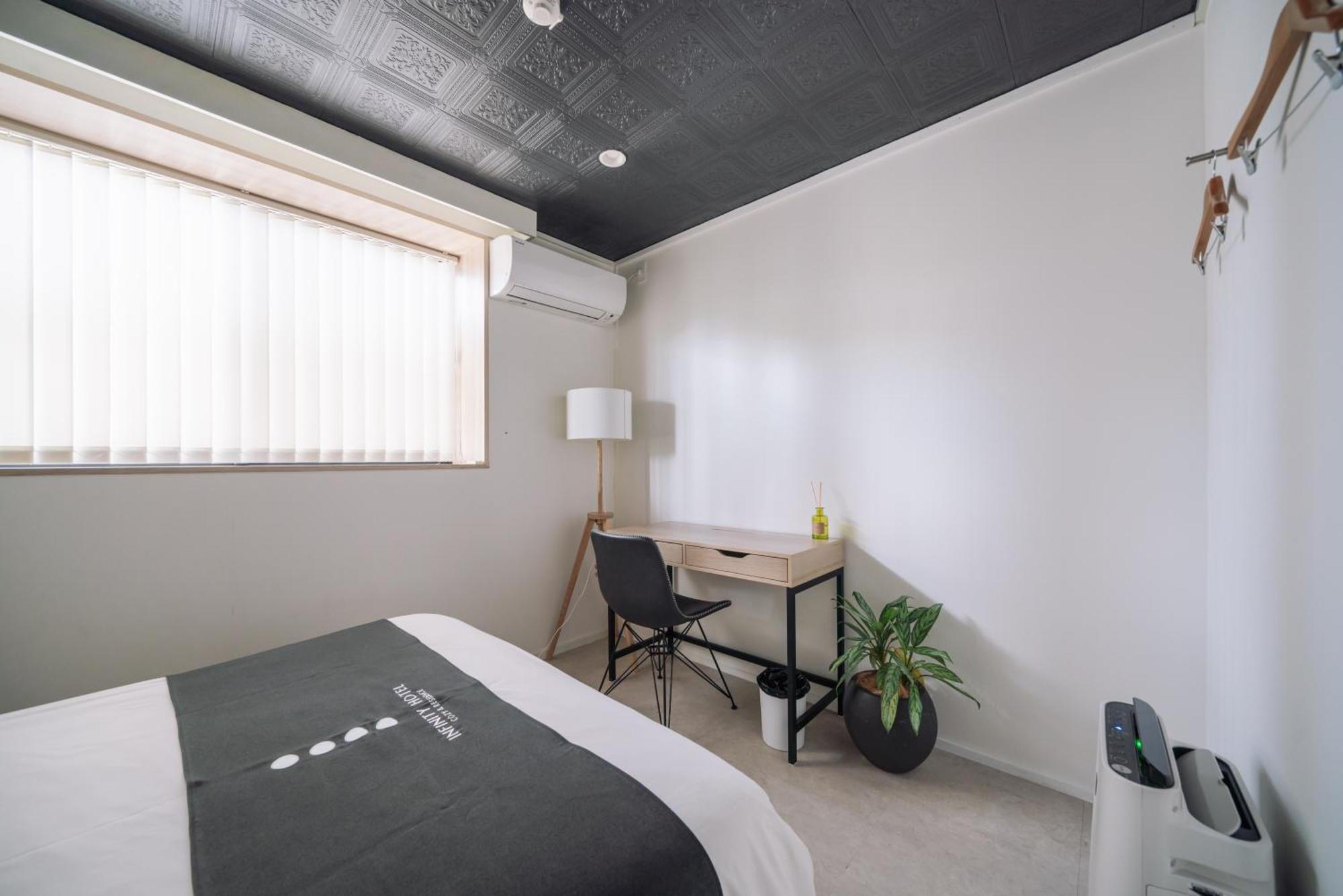 Infinity Hotel -Jiitchaku- Urasoe Buitenkant foto